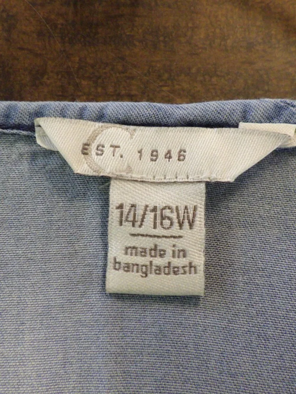 est. 1946 Tunic Top - Picture 3 of 5